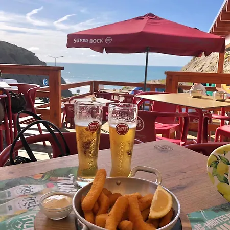 Vakantiehuis Zeca Holidays-atalaia Water Fall *